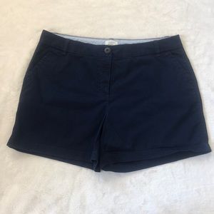 Crown & Ivy Caroline Stretch Twill 7” Navy Shorts
